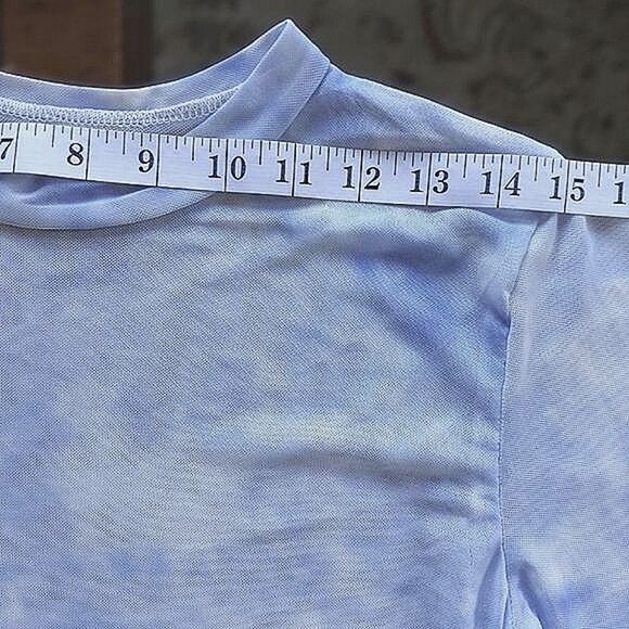 Mesh baby blue cloud print long sleeve crewneck t-shirt - Picture 8 of 14